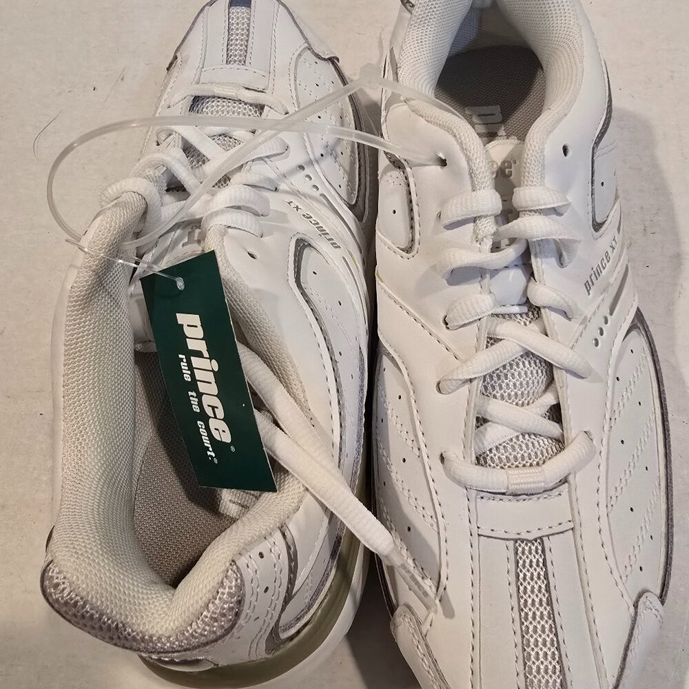 Prince XT3100 Women Tennis shoes White & Silver Size 8 New in Box